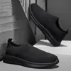 Novos Sapatos Masculinos Primavera e Verão 2026, Sapatos Slip-On de Malha, Sapatos Casuais Respiráveis de Solado Macio, Sapatos Masculinos Estilo Casa Diário