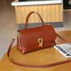 Bolso Pequeño Cuadrado Retro de Gama Alta de Nicho Bolso Transfronterizo para Mujer Bolso Cruzado Portátil de Cuero Genuino Bolso de Hombro de Piel de Vaca Curtida Vegetal 8865