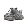 Zapatos de Papá para Niñas 2026 Otoño Nuevos Malla Transpirable Ligeros Zapatos Deportivos para Correr Infantiles Casuales para Niños Deportivos Modernos