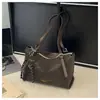 Bolsa Versátil Estilo Coreano para Mulheres 2025 Novo Inverno Nicho Retro Grande Capacidade Ombro Axila Bolsa Tote para o Dia a Dia