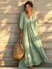 Roupas femininas transfronteiriças europeias e americanas Amazon Vestido de gola V com manga lanterna vestido longo estilo boho resort saída de praia