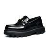 Mocassins Masculinos Confortáveis de Solado Grosso para Negócios Casuais que Aumentam a Altura com Slip-Ons de Couro Brilhante Metálico em Estilo Britânico com Saltos Grossos
