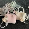 Colección Otoño 2026: Bolso de Mano de Alta Gama para Mujer, Sencillo, Casual, Moderno, Bolso de Hombro para el Trabajo, Bolso Cruzado Tipo Cubo