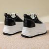Zapatos Blancos Ligeros para Mujer 2025 Verano Nuevo Estilo Malla Transpirable Tenis Blancos de Suela Corta Gruesa con Altura Interna Creciente Zapatos de Mujer