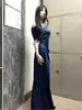 Vestido largo de verano para mujer con hombros descubiertos y abertura, entallado a la cintura, adelgazante, que realza la figura, maduro y elegante, versátil y seductor.