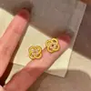 Novos Brincos Estilo Chinês Retrô Estilo Nacional Levemente Luxuosos com Nó Chinês Escovado para Mulheres Sorte Fortuna Trevo de Quatro Folhas Diamante Brincos Banhados a Ouro