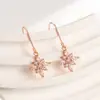 Pendientes de Estrella de Cuatro Puntas con Diamantes Brillantes, Pendientes Únicos y Lujosos con un Toque Exquisito y de Alta Gama, Estilo de Lujo Ligero