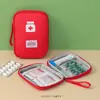 Kit de Primeiros Socorros Portátil para Viagem Doméstica Prevenção de Epidemias ao Ar Livre Pequena Bolsa de Remédios Bolsa de Cosméticos para Viagem de Negócios Kit Médico de Primeiros Socorros para Emergências