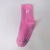 Calcetines de Yoga Rojos Ankela para Mujer, Calcetines Deportivos Antideslizantes de Pilates de Caña Media con Lazo Bordado para Gimnasio y Suelo