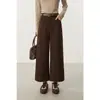 Calça reta cropped de cintura alta para mulheres, estilo formal, silhueta de executiva, relaxada, antiquada, arrumada e capaz, Outono 2026 032