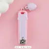 Cortador de Unhas Portátil com Pingente de Morango Desenho Animado Personalizado Fofo para Adultos e Crianças Cortador de Unhas Anti-Salpicos Venda por Atacado