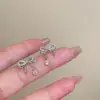 Pendientes de Diamantes de Lazo Hueco de Estilo Suave para Mujer Pendientes de Nicho de Diseño Único Pendientes Coreanos de Celebridad de Internet de Alta Gama