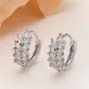 Pendientes Minimalistas de Estilo Coreano, Pendientes de Hoja con Diseño Hueco de Árbol Rojo Pequeño, Con Circonita de Alta Calidad