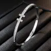 Pulsera de acero de titanio para mujer, de alta gama, nicho, adornada con diamantes, exquisita y elegante, estilo ins, directo del fabricante, pulsera de acero inoxidable
