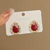 @Procesando Artículos: Pendientes Largos de Perla Roja Vintage Francés con un Estilo de Corte de Alta Gama, Pendientes y Accesorios Elegantes al por Mayor