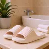 Pantuflas Transpirables para Mujer 2026 Nuevo Estilo Interior Hogar Pareja Antideslizantes Baño Bañera Pantuflas de Eva para Hombre Verano Sencillas