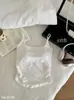 372 # Top tipo camisola Dopamina de moda con pedrería, copas incorporadas, cintura fruncida y base de tubo brillante con pedrería