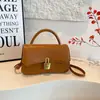 Otoño 2026 Nuevo Bolso de Mano de Alta Gama para Mujer Moda Trendy Versátil para el Trabajo Bolso de Hombro Elegante Al por Mayor Bolsos para Mujer
