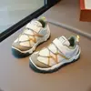 Zapatos Casuales de Malla Transpirable para Niñas 2026 Primavera/Verano Nuevas Zapatillas de Moda Versátiles para Niños Zapatillas Deportivas para Correr para Niños