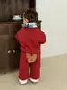 Roupas de Outono/Inverno para Bebê 2026 Novo Estilo Roupas de Inverno Estilo Coreano Roupas Infantis Conjunto de Moletom com Pelúcia e Calça para Meninas