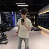 Tendência Nacional Camiseta de Manga Curta com Gola Redonda Bordada Estilo Americano para Homens e Mulheres, Marca da Moda de Verão Tops Casuais Soltos Versáteis para Casal