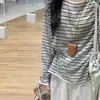 Camisa casual de algodón con diseño de copo de nieve para protección solar para mujer, camiseta de manga larga fina a rayas de ajuste holgado de verano