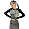 Camiseta de Manga Larga con Cuello Redondo y Estampado Vintage en Contraste para Mujer, Otoño, Chica Popular, Top Corto que Deja Ver el Ombligo