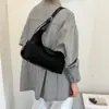 Mochila Feminina Minimalista de Design de Nicho Coreano 2026 Nova Grande Capacidade Versátil para o Dia a Dia Chique de Alta Qualidade na Moda