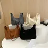 2026 Nova Tendência Transfronteiriça Veludo Grande Capacidade Casual Bolsa de Mão Ombro Transversal Bolsa de Mão de Veludo para Mulheres