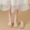 Sandalias de Tacón Grueso de Piel de Cordero para Mujer con Nuevo Estilo Coreano de Verano Pequeñas Frescas y Sencillas de Tira Cruzada Punta Cuadrada Punta Abierta
