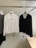 ES.EN Camisa de manga larga, estilo coreano, corte relajado, plisada, que ciñe la cintura, cuello en V, colección de otoño, top texturizado para mujer, adelgazante E10931