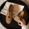 Zapatos de tacón bajo casuales de gamuza de vaca estilo retro suave, corte profundo, para mujer, novedad Primavera y Otoño 2026, con cordones, suela suave, Zapatos Forrest Gump