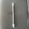 Removedor de fiapos grande de 19/24 cm em aço inoxidável com tubo extensor telescópico e escova de rolo para limpeza doméstica.
