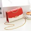 Bolso Pequeño Cuadrado Cruzado con Cadena y Lentejuelas 2026 Moda Femenina Estilo Coreano Bolso de Hombro con Forma de Corazón con Lazo y Colgante de Perla