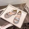 Sandálias Princesa Fashion com Laço e Solado Macio para Meninas - Novo Modelo de Verão 2026 para Meninas Mais Velhas e Mais Novas Sandálias Fechadas