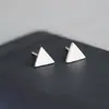 Brincos Pequenos Stud Personalizados de Prata Esterlina 925 Fofos Simples Padrão Criativo Design Elegante Brincos Versáteis Acessórios de Orelha para Mulheres