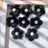 Flor de cinco pétalos de tela accesorios de flor pequeña hechos a mano relleno de algodón pasador broche accesorios decoración de ropa bolsa zapatos y calcetines