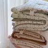 Modelo Nuevo 2026 Colcha de Gasa de Doble Capa 100% Algodón de Soya, Suave y Agradable a la Piel Núcleo de Colcha de Terciopelo de Soya, Colcha de Invierno Esponjosa y Cálida
