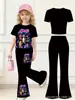 Conjunto de duas peças estilo rua para menina grande com estampa fofa, top de manga curta estilo coreano em desenho animado de seda de leite e calça boca de sino