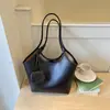 Bolsa grande e estilosa, modelo novo de verão 2026, bolsa de ombro feminina para o dia a dia, bolsa de mão para sair para o trabalho