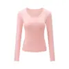 Camiseta branca feminina de manga longa, gola U, cor sólida, modelagem que afina a silhueta, nova coleção outono 2026, alta qualidade, leve, macia e elástica, top para usar por baixo