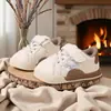 Zapatos para Niños Pequeños Primavera y Otoño Modelo Nuevo Zapatos para Bebés Principiantes 1-2 Años Zapatos para Bebés Suela Suave Antideslizante Anticaídas Zapatos Individuales