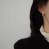Pendientes de perlas de agua dulce bañados en plata S925 y oro de 14 quilates. Pendientes de plata de ley premium. Pendientes pequeños y exquisitos. Elegantes pendientes de celebridades.
