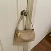 Nuevo bolso de axila de nicho 2026, bolso tipo almohada minimalista y elegante, bolso de hombro versátil, bolso cruzado simple, moderno