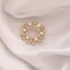 Broche de Laço Coração Simples para Mulheres, Corsage de Luxo, Alfinete Anti-Exposição para Gola Feminina, Alfinete de Cardigã, Acessório de Roupa