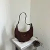 Bolso retro de ante para debajo del brazo para mujer, nueva colección de otoño 2026, estilo niche para el día a día, gran capacidad, bolso de hombro, bolso cruzado, bolso tipo dumpling