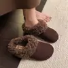 2026 Nuevos Zapatos Birkenstock de Lana Rizada Otoño Invierno Ropa de Exterior para Mujer Felpa Cálida Antideslizantes Suela Plana Punta Cerrada Zapatillas de Media Caña Zapatos de Algodón