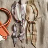 Bufanda Larga de Cuello Pequeño de Cuadros Británicos para Mujer, Accesorio de Bufanda Versátil para el Viaje Diario, Elegante Accesorio para el Cuello
