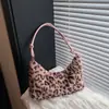 Bolsa de Corrente Estampada de Leopardo Tendência 2025 Nova Retro Personalidade Simples Moda Casual Ombro Axila Bolsa Meia-Lua