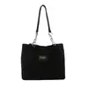 Bolsa de Ombro de Veludo com Corrente Grande Capacidade Bolsa Tote Bolsa Feminina 2024 Tendência Outonal Transfronteiriça Bolsa de Ombro Único para o Dia a Dia